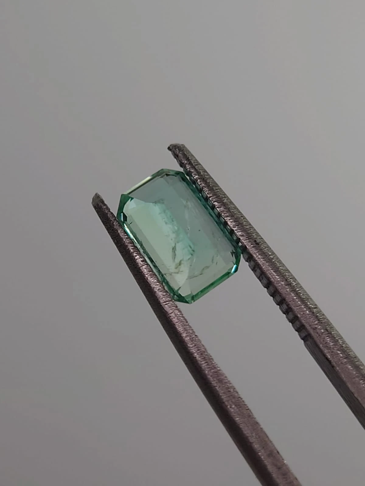 1ct Natural Emerald  Loose Gemstone from Panjshir Afghanistan — view 4